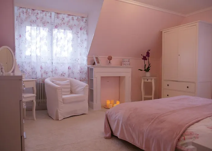 Elena Апартаменты *